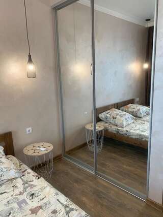 Апартаменты VIP appartment Morskay 8а, 5 minutes walk from otrada beach Одесса Апартаменты с 2 спальнями-20